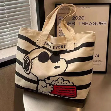 Snoopy Cute  Large Capacity Canvas Bag for Female