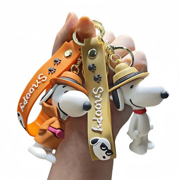 Cross-dressing Snoopy Charlie Car Keychain Backpack Pendant  Anime Doll Small Keychain